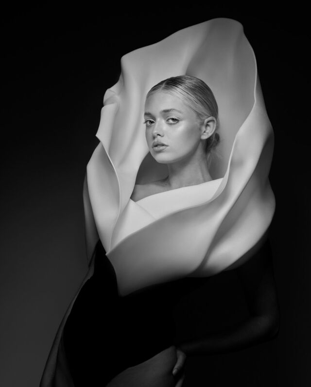 Lily Of The Valley, 2023
.
Model: @abbyelisemayne 
@broncolor @nikonaustralia @cansoninfinity @eizo_apac 
.
.
.
#melbourneartists #melbourneart #melbournephotographers #artinsta #fineartzone #fineartphotography #womeninart #femaleartist #femaleentrepreneur #creativephotographer #creativemind #creativelighting #mynikonshots #mynikonlife #broncolorlighting #broncolorsiros #womeninphotography #artlovers #artcollector #artistic